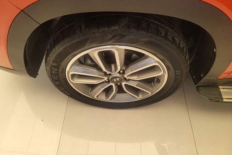 Used Hyundai ix35 2018 2.0L Automatic 2WD Zhiyong·Changxiang Edition Left Front Wheel Hub