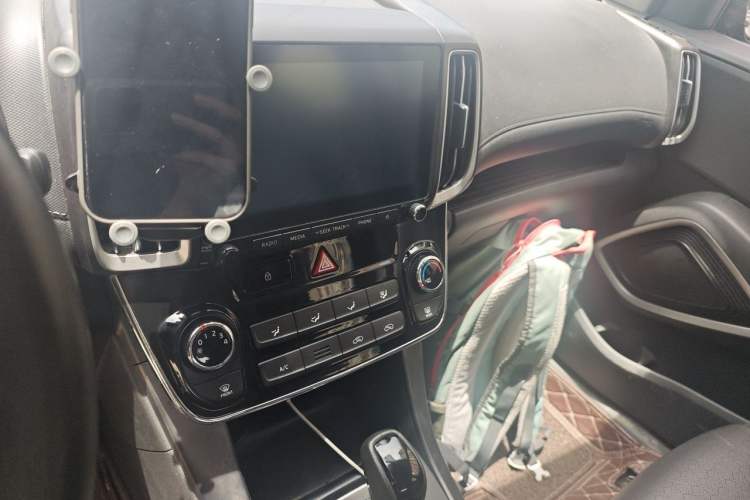 Used Hyundai ix35 2019 2.0L Automatic 2WD Zhiyong·Changxiang Edition China VI Standard Audio And AC Panel