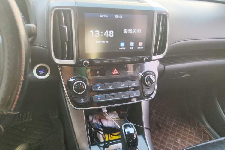 Used Hyundai ix35 2019 2.0L Automatic 2WD Zhiyong·Changxiang Edition China V Standard Audio And AC Panel