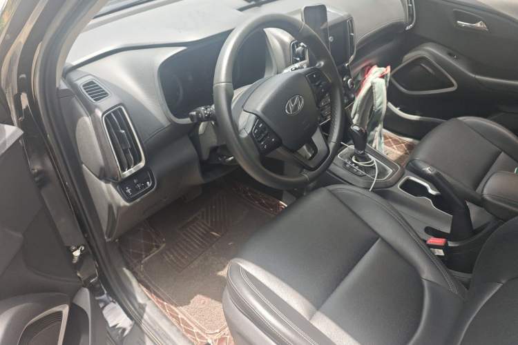 Used Hyundai ix35 2019 2.0L Automatic 2WD Zhiyong·Changxiang Edition China VI Standard Driver Seat