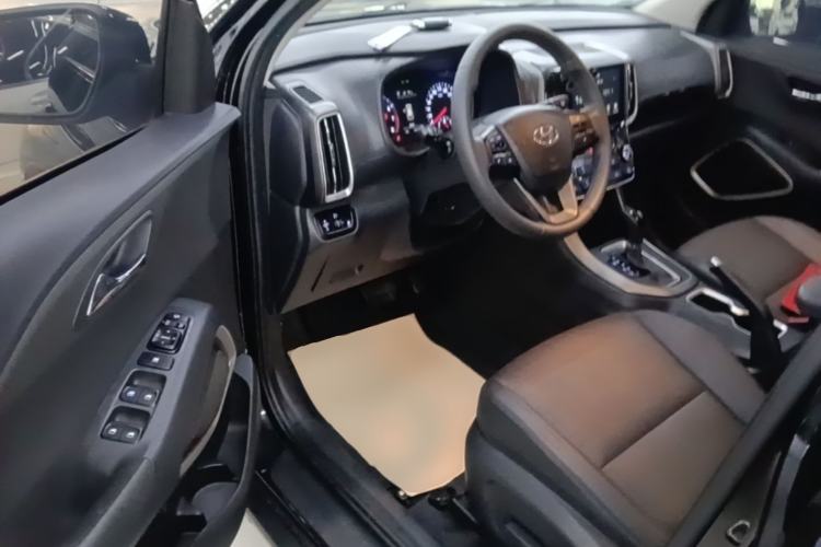 Used Hyundai ix35 2019 2.0L Automatic 2WD Zhiyong·Changxiang Edition China VI Standard Driver Seat