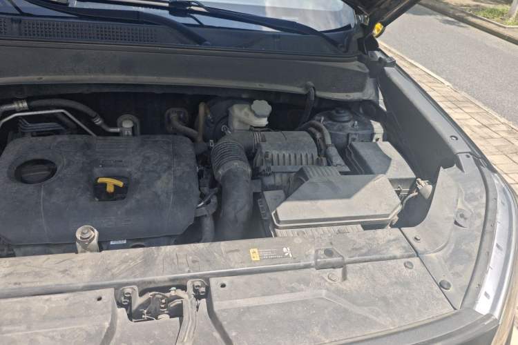 Used Hyundai ix35 2019 2.0L Automatic 2WD Zhiyong·Changxiang Edition China VI Standard Engine Bay Left