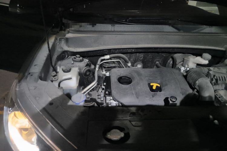 Used Hyundai ix35 2019 2.0L Automatic 2WD Zhiyong·Changxiang Edition China V Standard Engine Bay Right