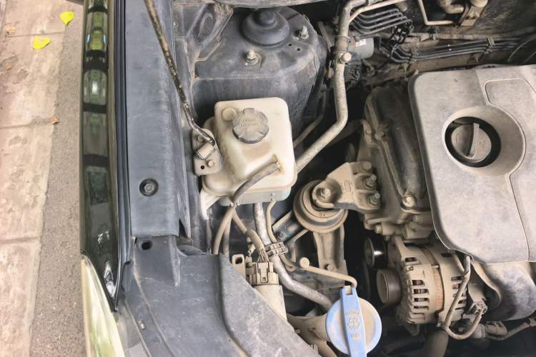 Used Hyundai ix35 2019 2.0L Automatic 2WD Zhiyong·Changxiang Edition China VI Standard Engine Bay Right