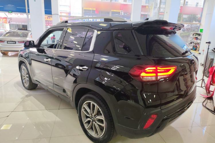 Used Hyundai ix35 2019 2.0L Automatic 2WD Zhiyong·Changxiang Edition China VI Standard Exterior 3