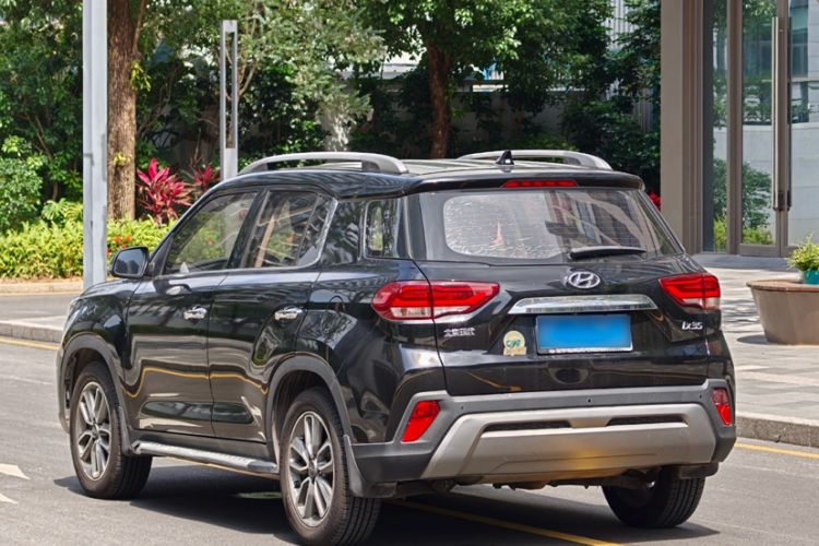 Used Hyundai ix35 2019 2.0L Automatic 2WD Zhiyong·Changxiang Edition China VI Standard Exterior 5