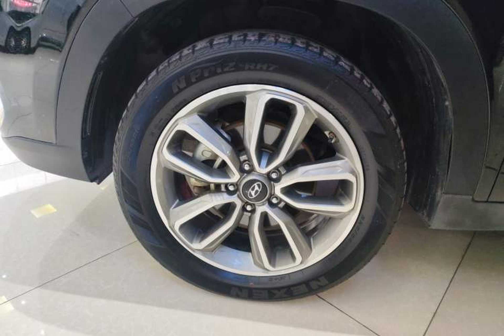 Used Hyundai ix35 2019 2.0L Automatic 2WD Zhiyong·Changxiang Edition China VI Standard Exterior 7