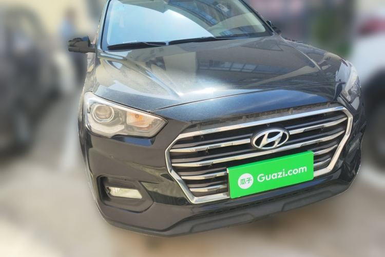 Used Hyundai ix35 2019 2.0L Automatic 2WD Zhiyong·Changxiang Edition China V Standard Front Right 45 Deg