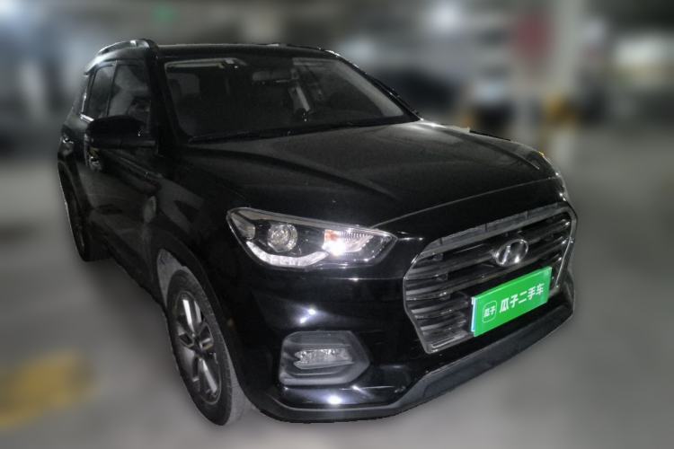 Used Hyundai ix35 2019 2.0L Automatic 2WD Zhiyong·Changxiang Edition China V Standard Front Right 45 Deg