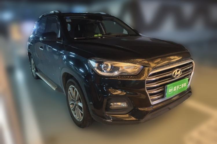 Used Hyundai ix35 2019 2.0L Automatic 2WD Zhiyong·Changxiang Edition China VI Standard Front Right 45 Deg