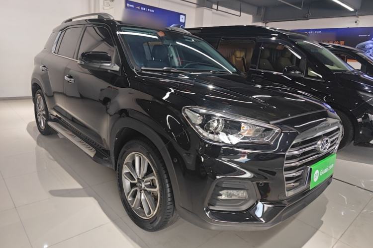 Used Hyundai ix35 2019 2.0L Automatic 2WD Zhiyong·Changxiang Edition China V Standard Front Right 45 Deg