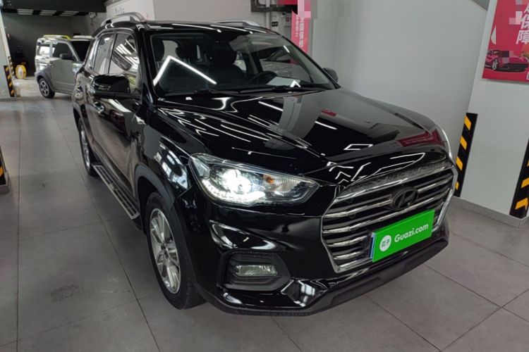 Used Hyundai ix35 2019 2.0L Automatic 2WD Zhiyong·Changxiang Edition China VI Standard Front Right 45 Deg