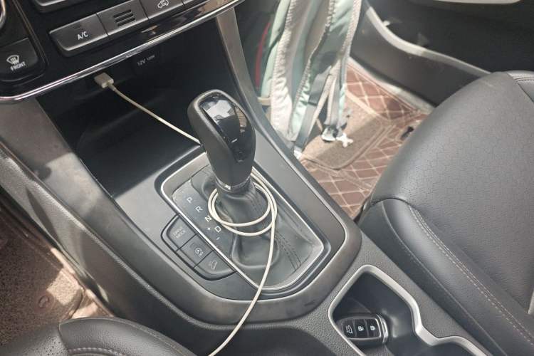Used Hyundai ix35 2019 2.0L Automatic 2WD Zhiyong·Changxiang Edition China VI Standard Gear Lever