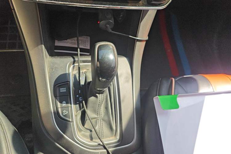 Used Hyundai ix35 2019 2.0L Automatic 2WD Zhiyong·Changxiang Edition China V Standard Gear Lever
