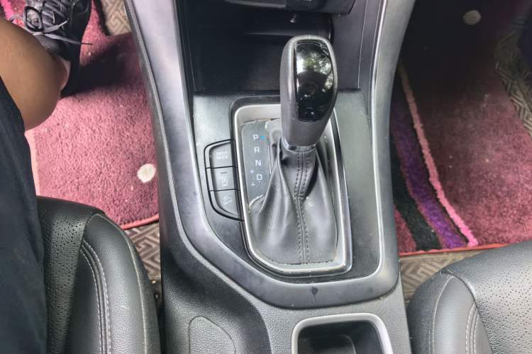 Used Hyundai ix35 2019 2.0L Automatic 2WD Zhiyong·Changxiang Edition China VI Standard Gear Lever