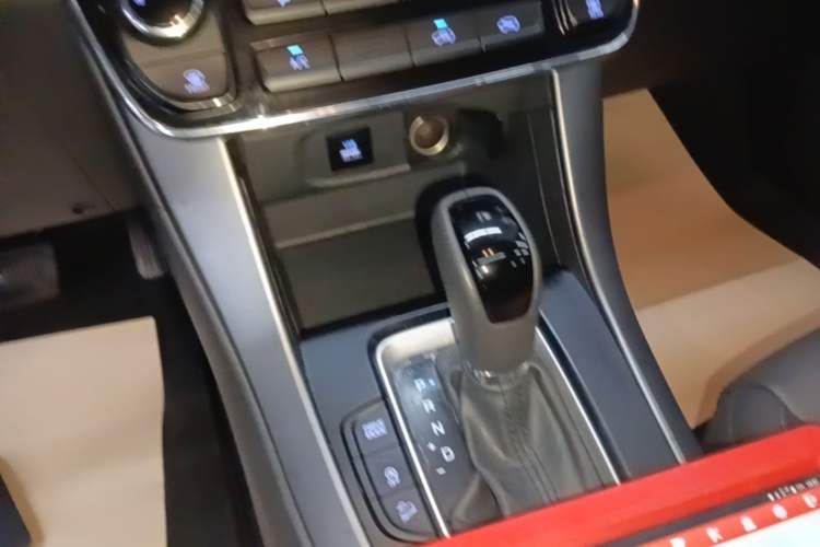 Used Hyundai ix35 2019 2.0L Automatic 2WD Zhiyong·Changxiang Edition China VI Standard Gear Lever