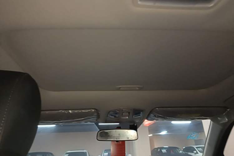 Used Hyundai ix35 2019 2.0L Automatic 2WD Zhiyong·Changxiang Edition China VI Standard Headliner