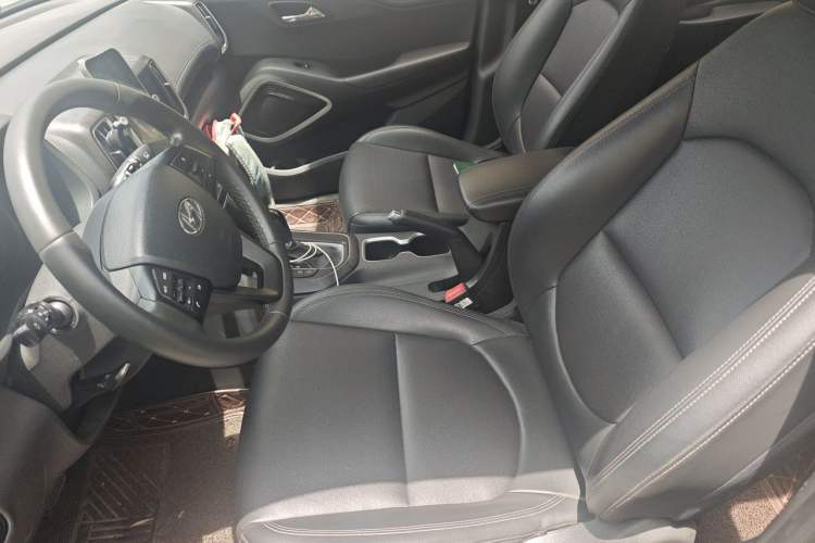 Used Hyundai ix35 2019 2.0L Automatic 2WD Zhiyong·Changxiang Edition China VI Standard Left Front Seat