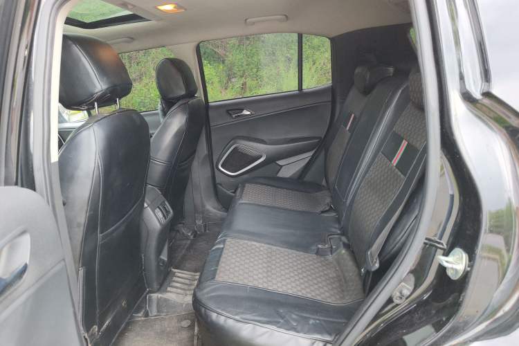 Used Hyundai ix35 2019 2.0L Automatic 2WD Zhiyong·Changxiang Edition China VI Standard Left Rear Seat