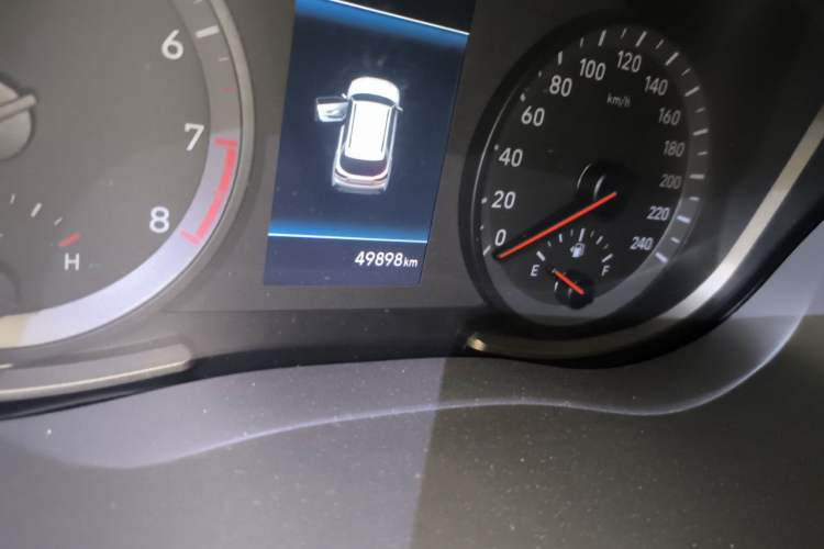 Used Hyundai ix35 2019 2.0L Automatic 2WD Zhiyong·Changxiang Edition China V Standard Odometer Close Up