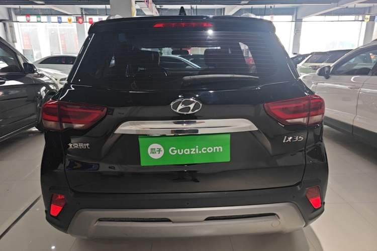 Used Hyundai ix35 2019 2.0L Automatic 2WD Zhiyong·Changxiang Edition China V Standard Rear