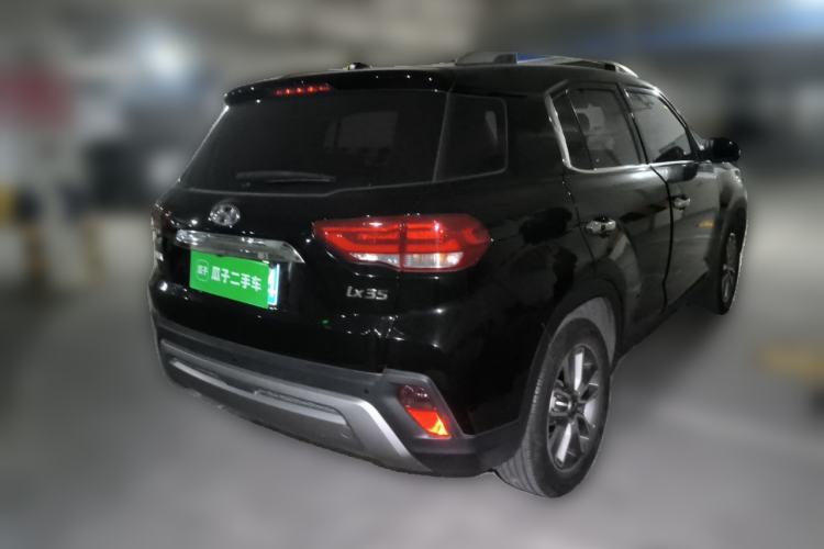 Used Hyundai ix35 2019 2.0L Automatic 2WD Zhiyong·Changxiang Edition China V Standard Rear Right 45 Deg
