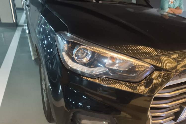 Used Hyundai ix35 2019 2.0L Automatic 2WD Zhiyong·Changxiang Edition China VI Standard Right Front Headlight