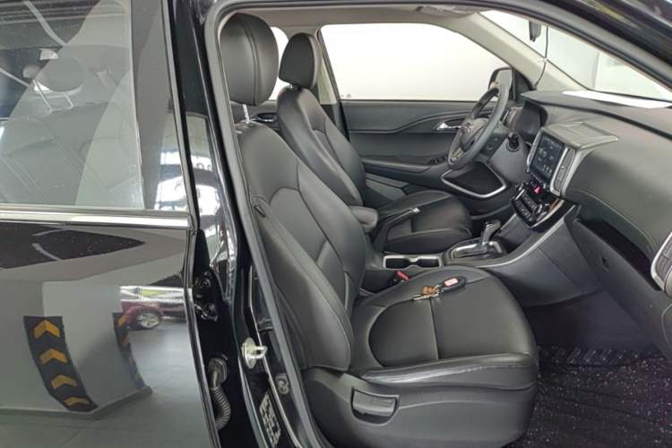 Used Hyundai ix35 2019 2.0L Automatic 2WD Zhiyong·Changxiang Edition China VI Standard Right Front Seat