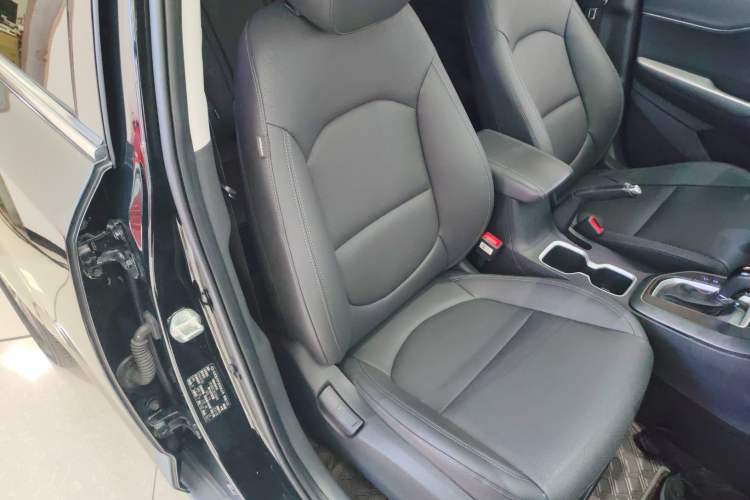 Used Hyundai ix35 2019 2.0L Automatic 2WD Zhiyong·Changxiang Edition China VI Standard Right Front Seat