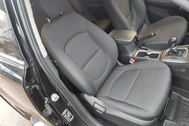 Used Hyundai ix35 2019 2.0L Manual 2WD Zhiyong·Changzhi Edition China V Standard Right Front Seat