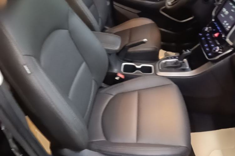 Used Hyundai ix35 2019 2.0L Automatic 2WD Zhiyong·Changxiang Edition China VI Standard Right Front Seat
