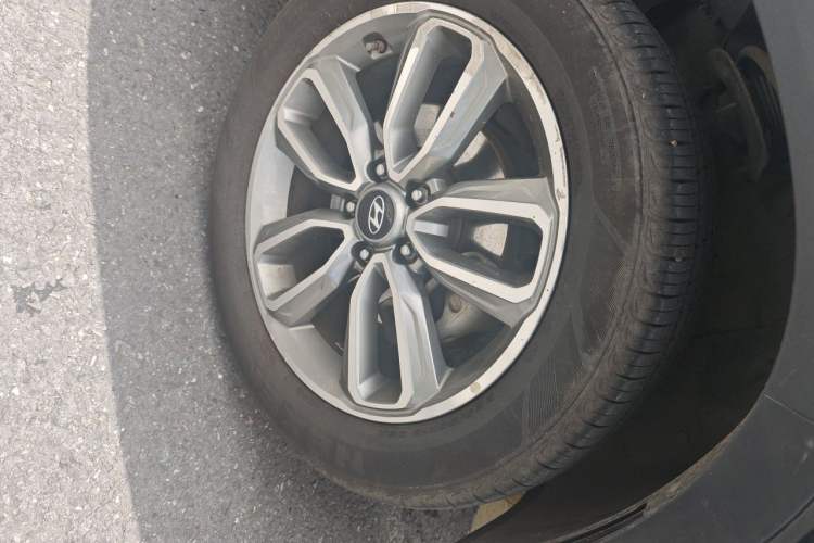 Used Hyundai ix35 2019 2.0L Automatic 2WD Zhiyong·Changxiang Edition China VI Standard Right Front Wheel Hub