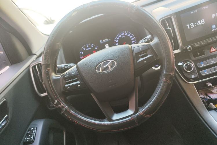 Used Hyundai ix35 2019 2.0L Automatic 2WD Zhiyong·Changxiang Edition China V Standard Steering Wheel