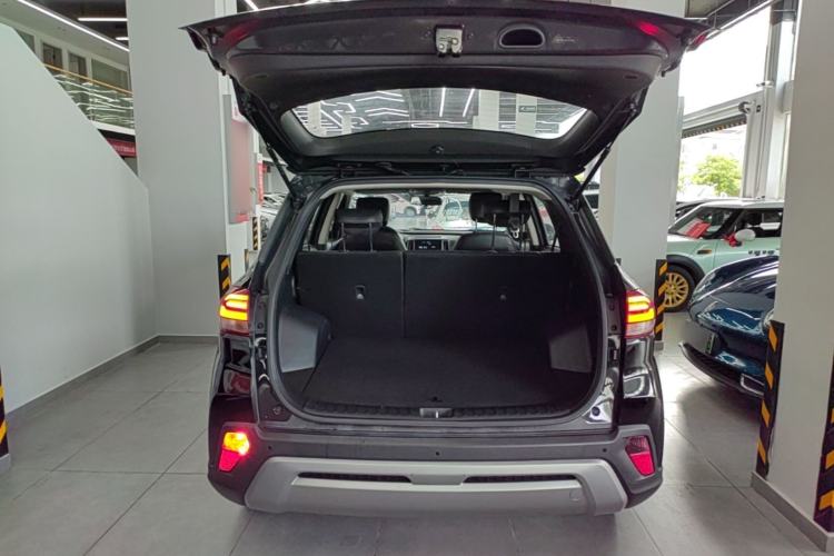 Used Hyundai ix35 2019 2.0L Automatic 2WD Zhiyong·Changxiang Edition China VI Standard Trunk