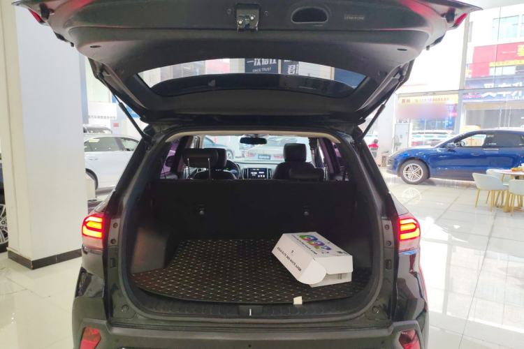 Used Hyundai ix35 2019 2.0L Automatic 2WD Zhiyong·Changxiang Edition China VI Standard Trunk