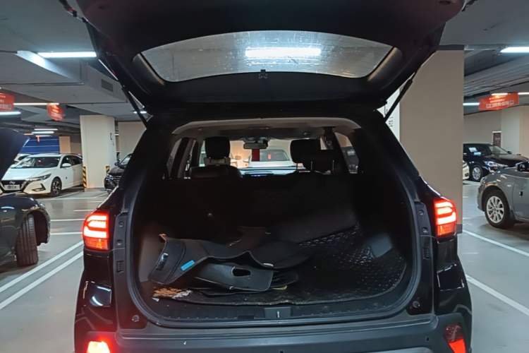 Used Hyundai ix35 2019 2.0L Automatic 2WD Zhiyong·Changxiang Edition China VI Standard Trunk