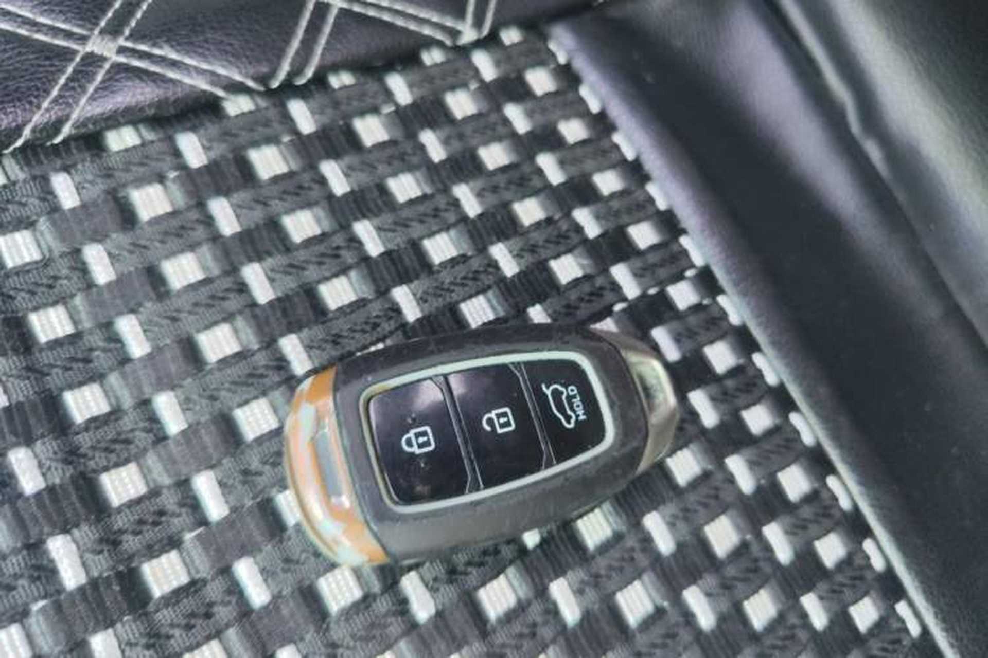 Used Hyundai ix35 2019 2.0L Automatic 2WD Zhiyong·Changxiang Edition China V Standard Vehicle Key