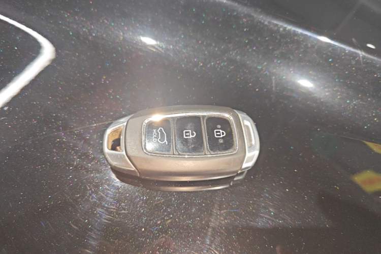 Used Hyundai ix35 2019 2.0L Automatic 2WD Zhiyong·Changxiang Edition China V Standard Vehicle Key