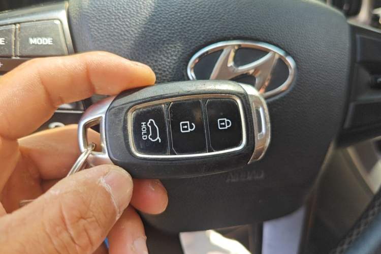 Used Hyundai ix35 2019 2.0L Automatic 2WD Zhiyong·Changxiang Edition China V Standard Vehicle Key