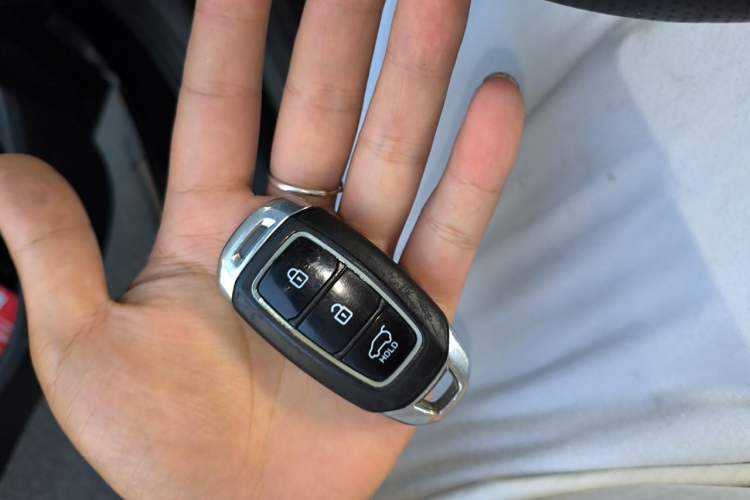 Used Hyundai ix35 2019 2.0L Automatic 2WD Zhiyong·Changxiang Edition China VI Standard Vehicle Key