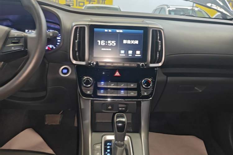 Used Hyundai ix35 2019 2.0L Automatic 2WD Zhiyong·Changxiang Edition China V Standard Audio And AC Panel