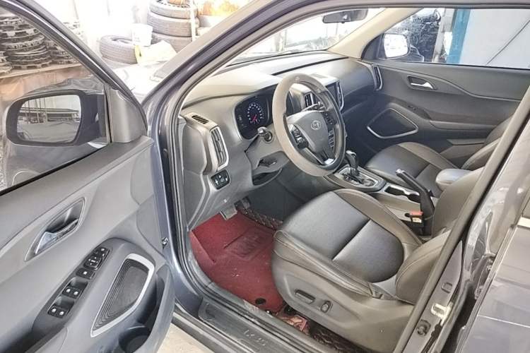Used Hyundai ix35 2019 2.0L Automatic 2WD Zhiyong·Changxiang Edition China V Standard Driver Seat