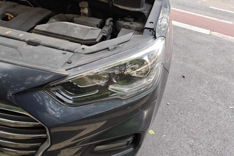 Used Hyundai ix35 2019 2.0L Automatic 2WD Zhiyong·Changxiang Edition China VI Standard Engine Bay Left