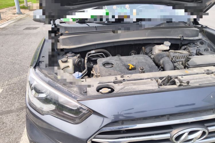 Used Hyundai ix35 2019 2.0L Automatic 2WD Zhiyong·Changxiang Edition China V Standard Engine Bay Right