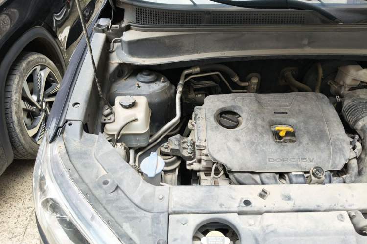 Used Hyundai ix35 2019 2.0L Automatic 2WD Zhiyong·Changxiang Edition China VI Standard Engine Bay Right