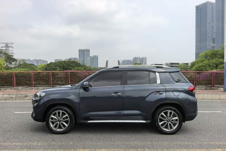 Used Hyundai ix35 2019 2.0L Automatic 2WD Zhiyong·Changxiang Edition China V Standard Exterior 9