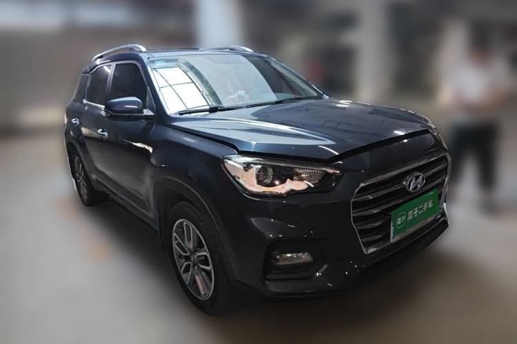 Used Hyundai ix35 2019 2.0L Automatic 2WD Zhiyong·Changxiang Edition China VI Standard Front Right 45 Deg