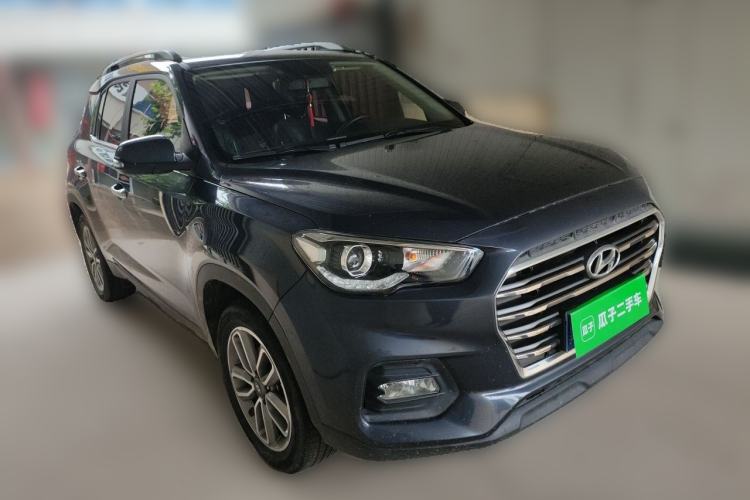 Used Hyundai ix35 2019 2.0L Automatic 2WD Zhiyong·Changxiang Edition China VI Standard Front Right 45 Deg