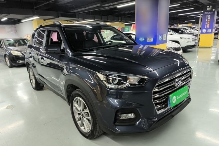 Used Hyundai ix35 2019 2.0L Automatic 2WD Zhiyong·Changxiang Edition China VI Standard Front Right 45 Deg