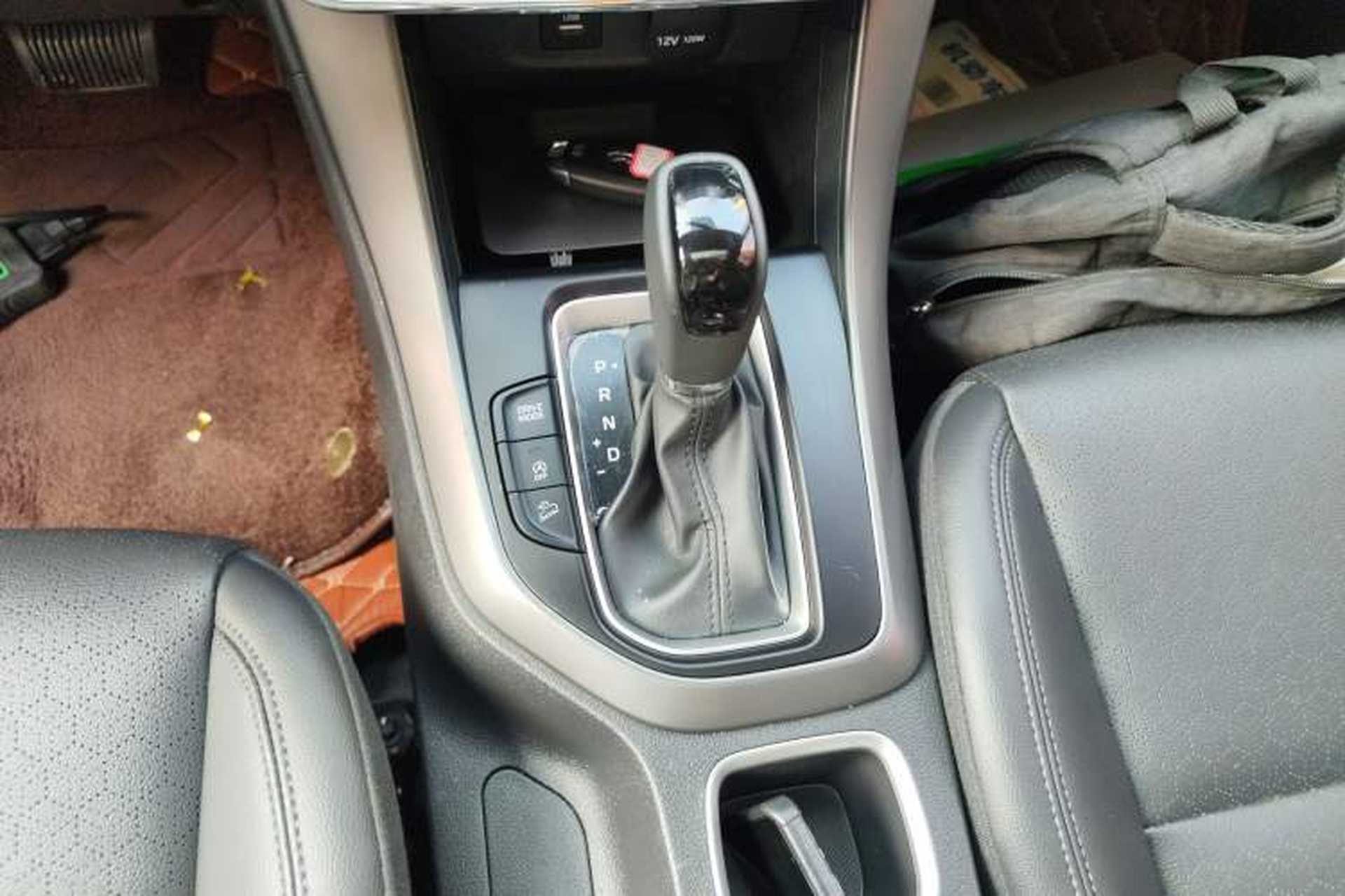 Used Hyundai ix35 2019 2.0L Automatic 2WD Zhiyong·Changxiang Edition China V Standard Gear Lever